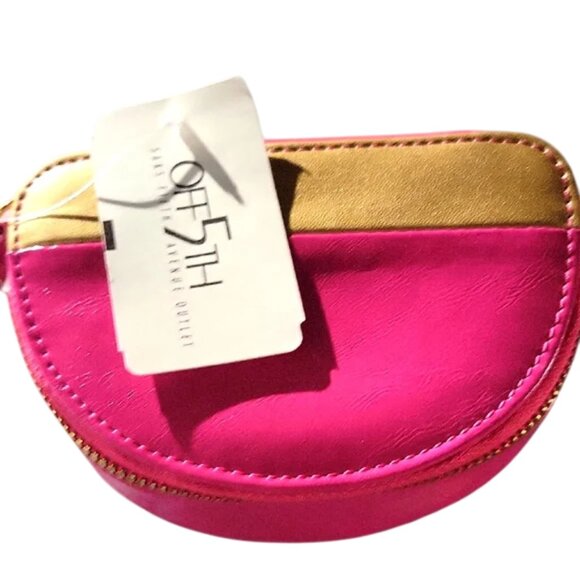 Saks Fifth Ave Outlet Pink and Gold Women's Jewlery Travel Case - Picture 1 of 6